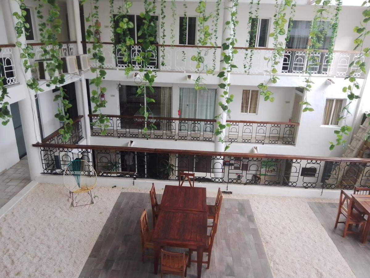 Casa Calendario Azteca Hotell Playa del Carmen Exteriör bild
